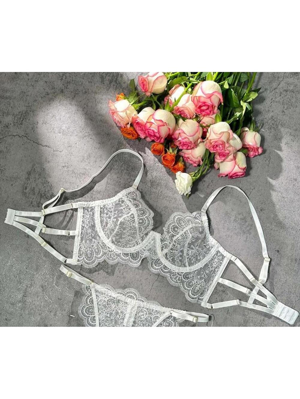 HELLO.LA.Girl Delicate White Embroidery Unlined Balconette bra size Medium